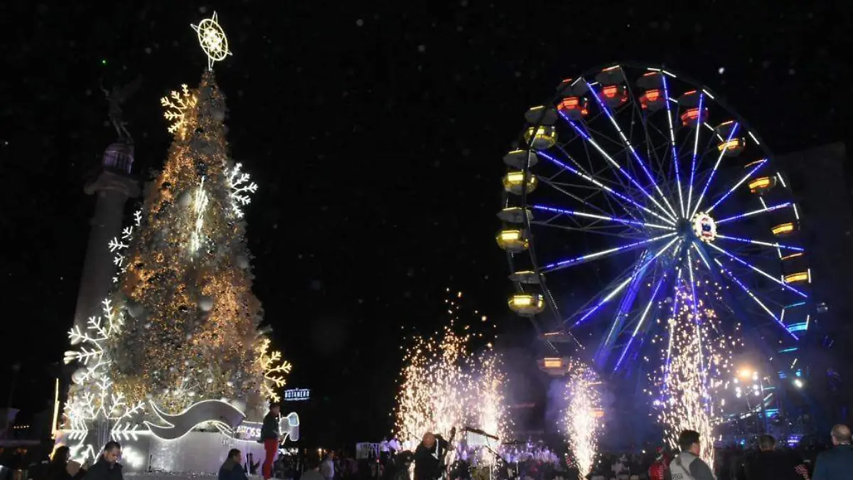 arbol encendido Plaza del ängel